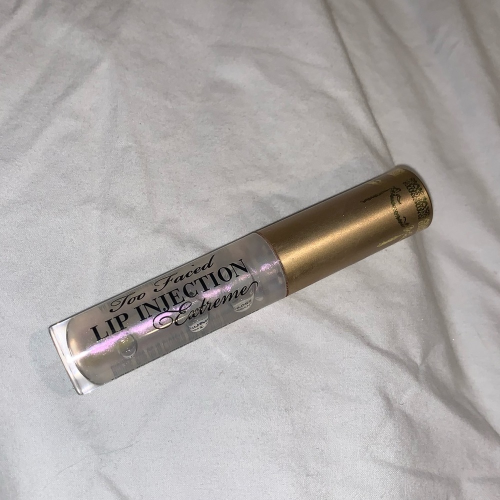 𝚃𝚘𝚘 𝙵𝚊𝚌𝚎𝚍 𝙻𝚒𝚙 𝙸𝚗𝚓𝚎𝚌𝚝𝚒𝚘𝚗💄